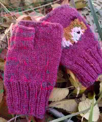 Image 2 of Foxy fingerless mittens - Light maroon - Ready to ship
