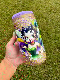 Image 1 of 16oz Acrylic Mardi Gras Snow Globe Cup