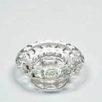 Image 4 of Bougeoirs vintage en verre cristallin moulé transparent  - Années  1940 