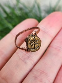 Image 3 of Copper Wire Ring with Flower Bead - UK size S
