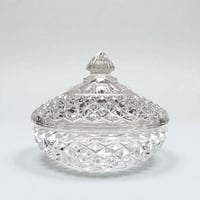 Image 1 of Bonbonnière ou sucrier en cristal d'Arques vintage avec couvercle 1970s - Pot en cristal