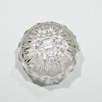 Image 3 of Bonbonnière sucrier en cristal taillé vintage avec couvercle 1970s - Boîte en cristal