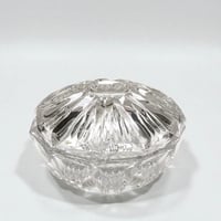 Image 2 of Bonbonnière sucrier en cristal taillé vintage avec couvercle 1970s - Boîte en cristal