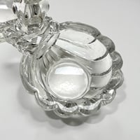 Image 5 of Ancien salière poivrière en verre taillé  Art Déco forme coquilles -  Saleron début XXe