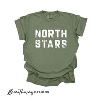 Image 1 of PREORDER - NORTH STARS HOCKEY GREEN GOLD TEE - ADULT
