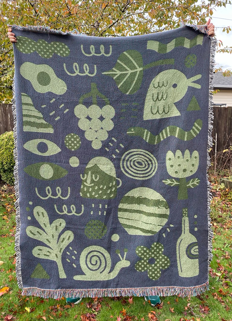 PURP ALERT DOODLE THROW BLANKET Image 4