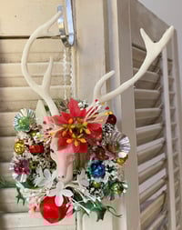 Vintage Elegant Reindeer Christmas Sisal Wreath Decoration