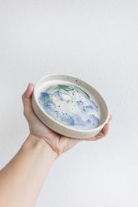 Image 3 of Incontro Plates - n.4 Pines meet the Blue Sky