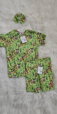 Image 5 of Sherk outfit shirt and bike shorts 