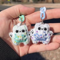 Image 2 of Mini Micro Cat-o-Lantern Keychain Plushie