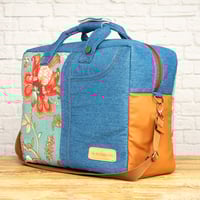 Image 3 of Maleta Ananda