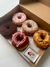 Image 2 of Miniature Doughnuts Workshop @ Suzy Q