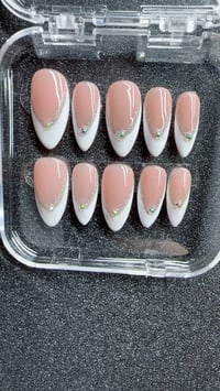 Image 2 of WINTER KISS 