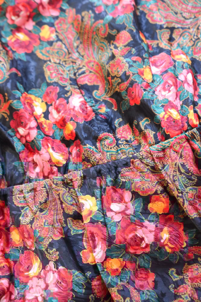 Image of Vintage 80s Delicates Red Rose and Paisley Brocade Onesie (Large)