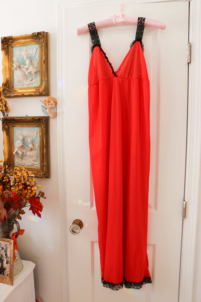 Image of Vintage 1970s Mistra Ravishing Red Nightgown with Black Lace (Medium)