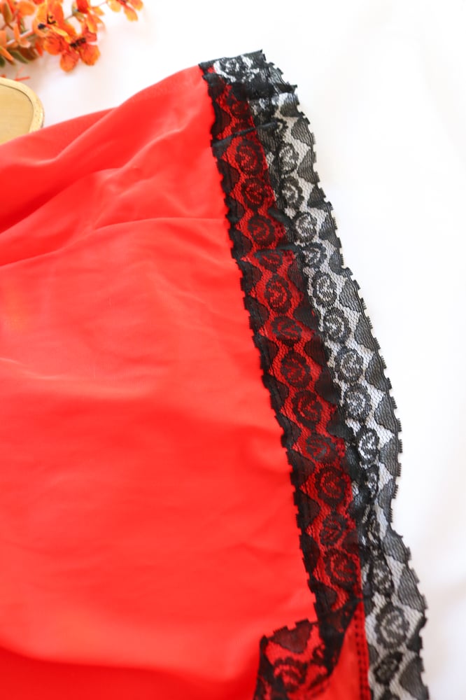 Image of Vintage 1970s Mistra Ravishing Red Nightgown with Black Lace (Medium)