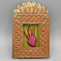 Three Flame Heart Nicho