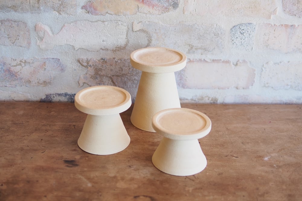 Image of Mid size plinth - wild uku