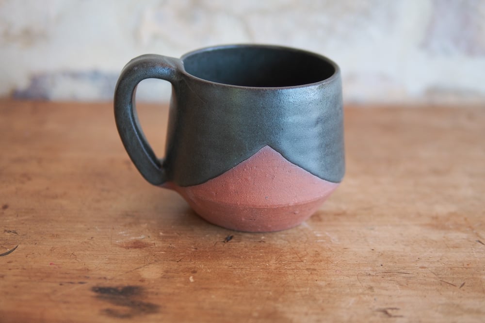 Image of Rangihoua mug - Torea Pango