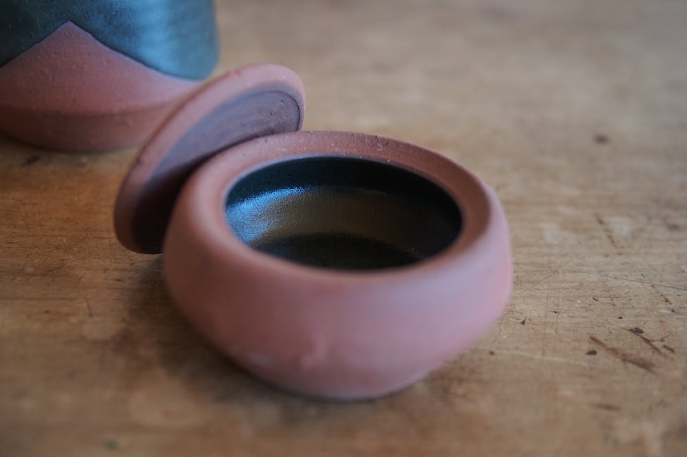 Image of Rangihoua - sugar bowl