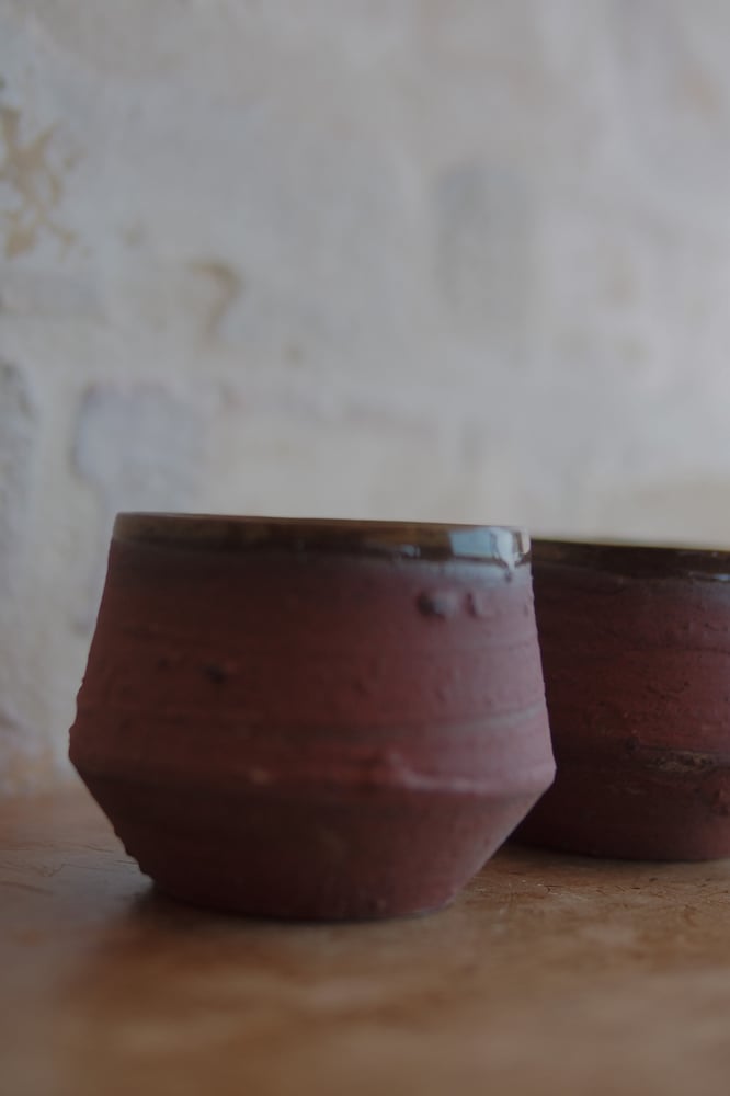 Image of Te Hurihi slip tumbler - wild uku slip