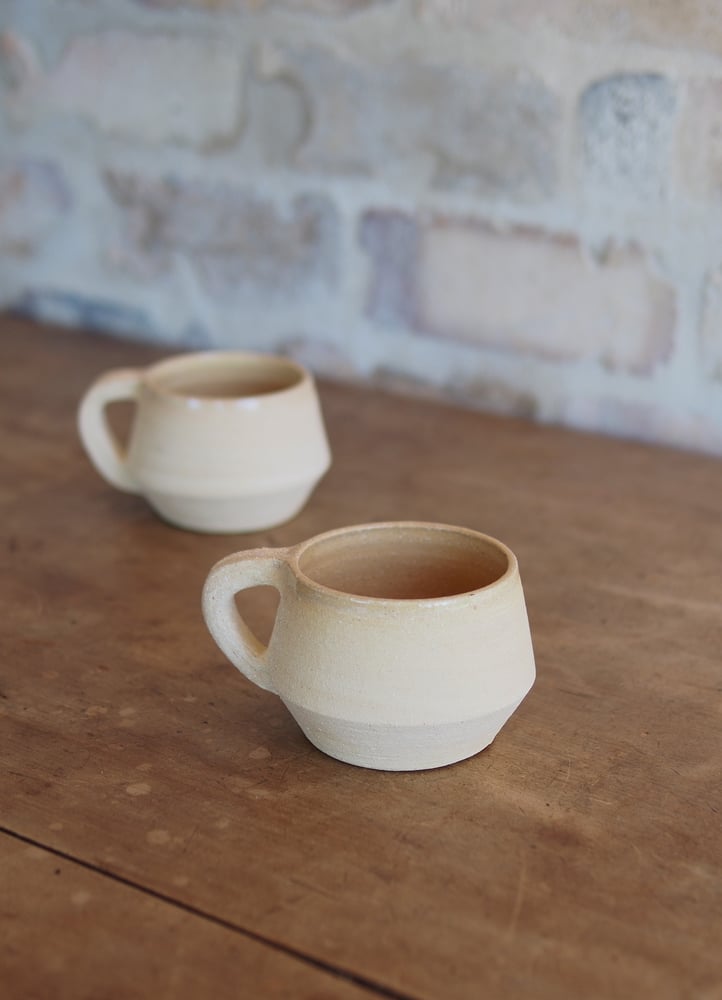 Image of Te Hurihi blend uku mug 