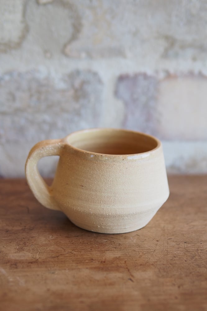Image of Te Hurihi blend uku mug 