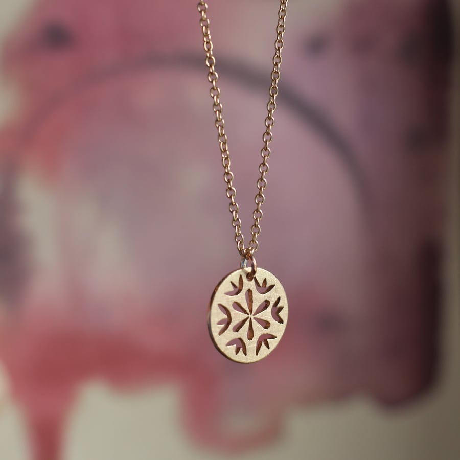 Image of Mini Sol necklace 9ct Gold