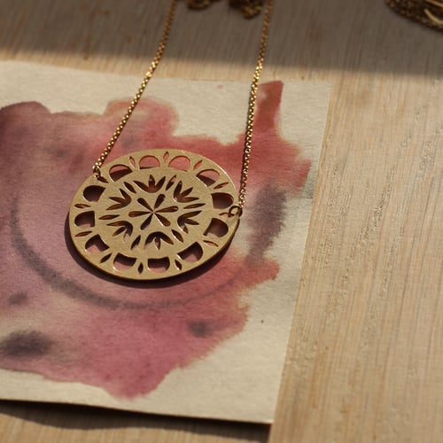 Image of Classic Golden Sol Necklace 