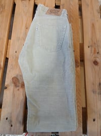 Image 1 of LEVI'S 505 velours côtelé // seconde main 