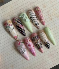 Image 2 of Musical Florals Set