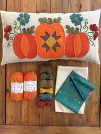 Image 4 of Pumpkin Trios Punch Needle PDF pattern