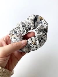Image 7 of Hair Scrunchies