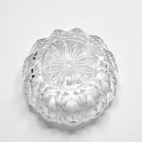 Image 9 of Coupelle - ramequin vintage en verre pressé motif géométrique - Années 1970