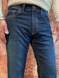 Image 1 of Pantalone Denim 5 Tasche Comfort Lavaggio Medio