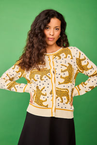 chaqueta guepardos beige