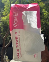 Image 2 of Multi Use Disposable Towels (70 count)