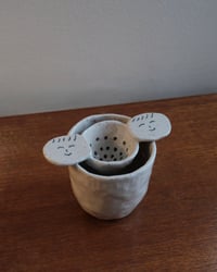 Image 1 of ‘Smile’ loose leaf tea strainer 