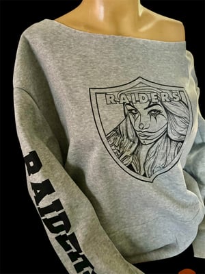 Image of Raiders Off the shoulder sweatshirt 