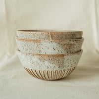 Image 2 of Scoops Bowl - Speckled