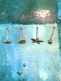 Image 2 of 14k nose stud (starfish, shell, flower, cz bezel)