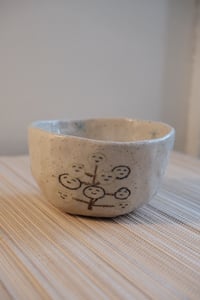 Image 2 of ‘Tree and dog’ bowl