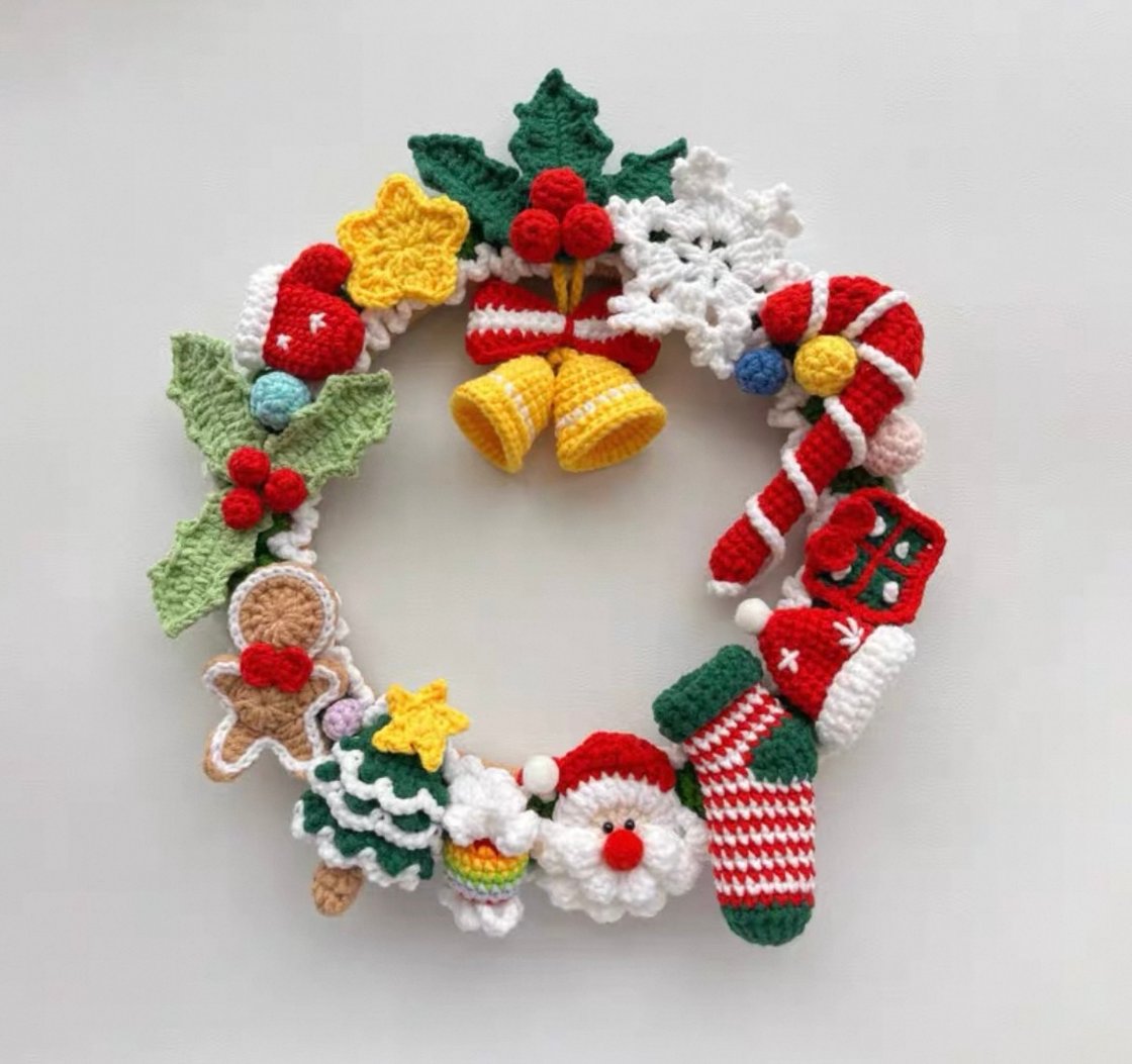 Image of π Christmas Limited Β· Handmade Knitted Wreath