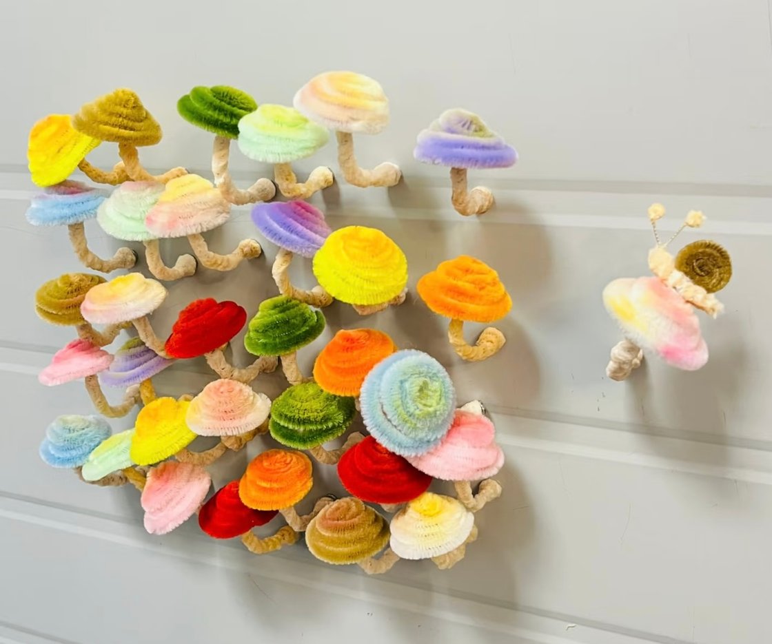 Image of Handmade Pipe Cleaner Flower Pot Collection