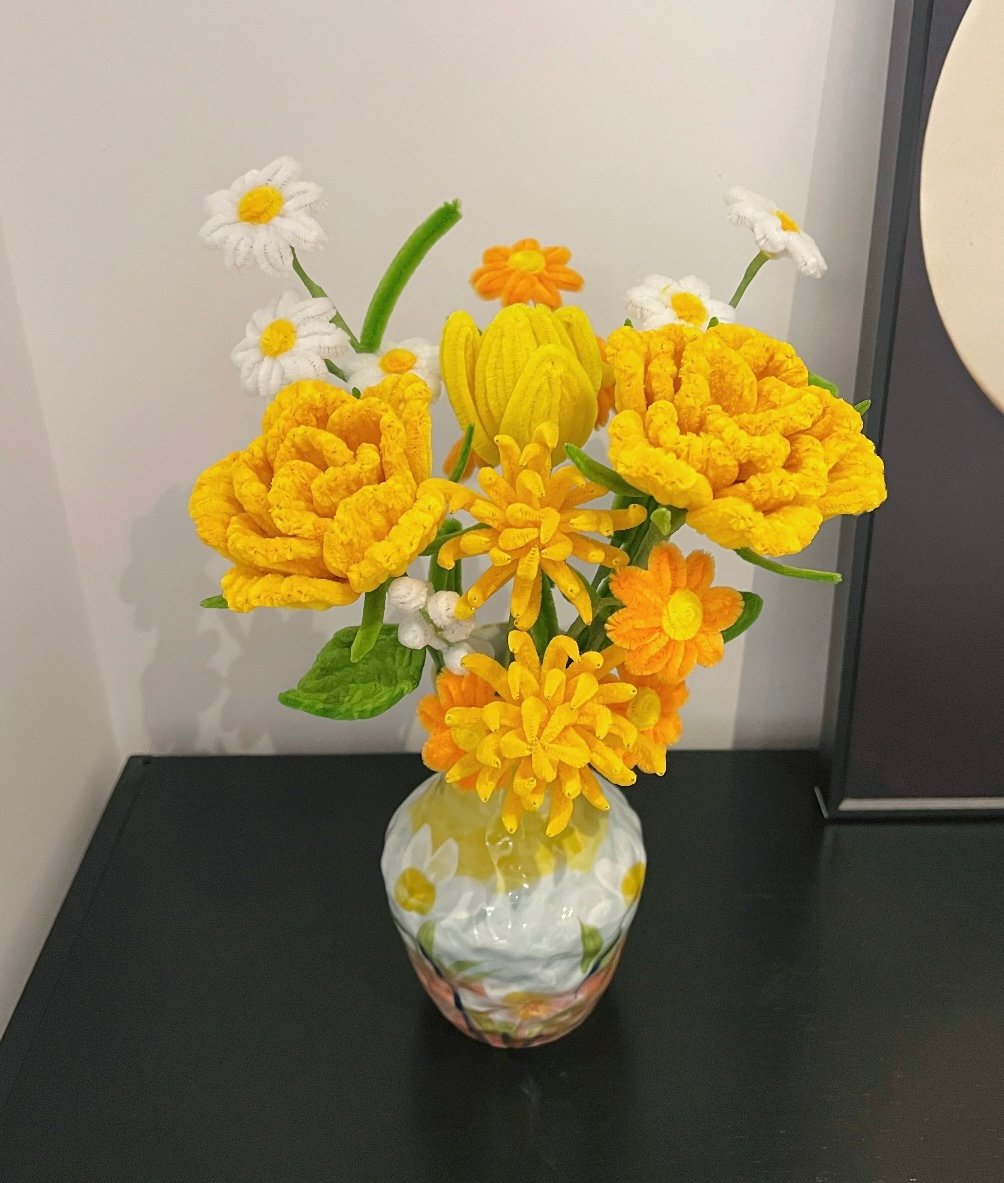 Image of Pipe Cleaner Floral Creations