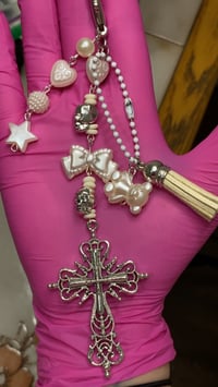 Image 3 of Cross/Skull Keychain