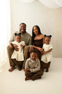 Image 1 of FAMILY PHOTO SESSION