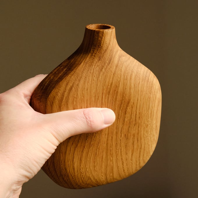 Image of Oak Bud Vase - FBV002