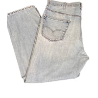 Image 2 of Mens Levis 550  Jeans Vintage 2015 , straight leg relaxed fit , light wash,  SZ 40/30