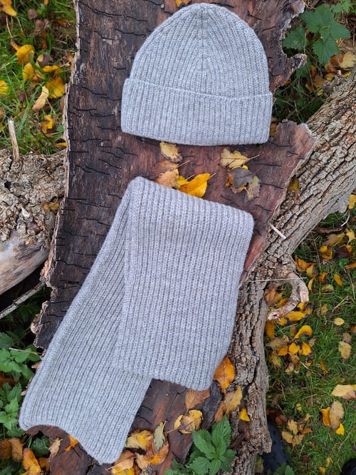 Image of Fisherman's Rib Beanie and Scarf Set